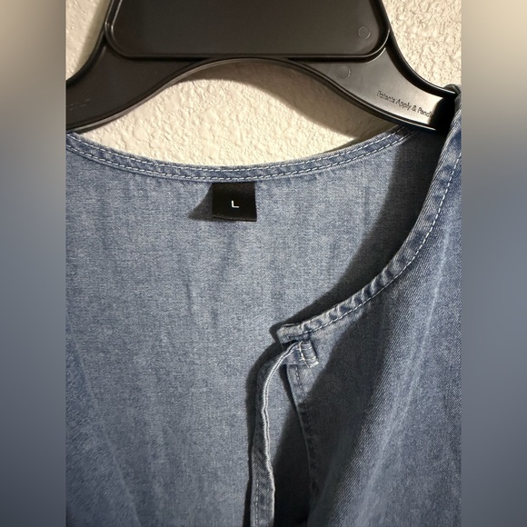 Dress - Picture 5 of 5